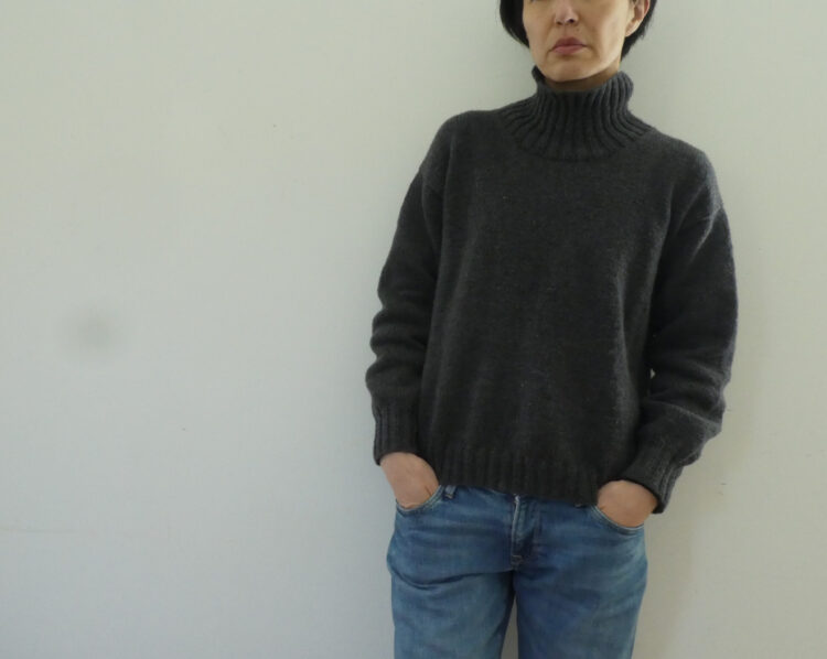 Everyday Sweater in English - Image 5