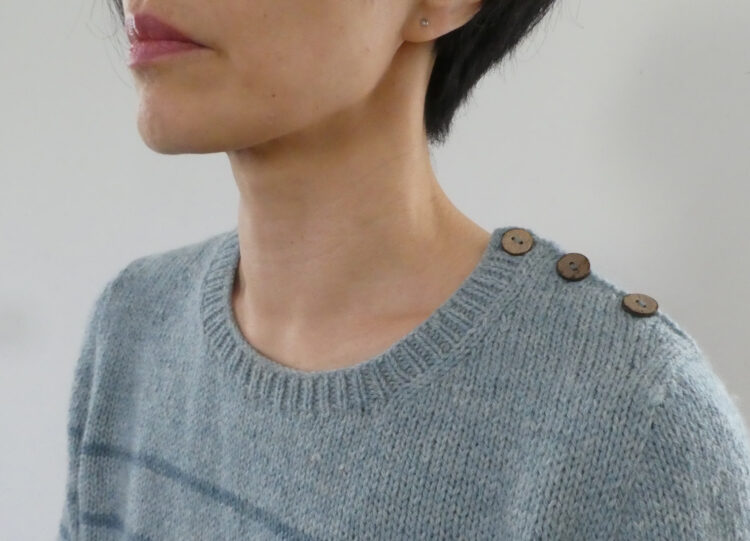 Loire Sweater in English - Image 7