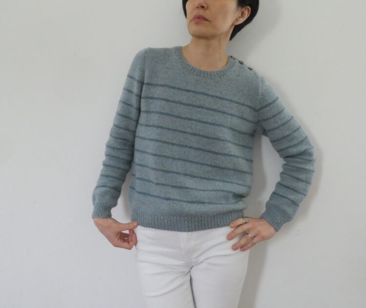 Loire Sweater in English - Image 5